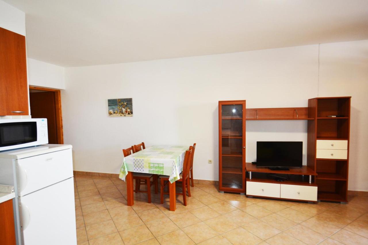 Apartments Barbati Kustići Buitenkant foto