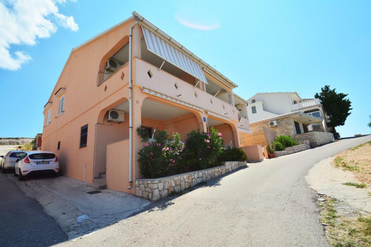 Apartments Barbati Kustići Buitenkant foto