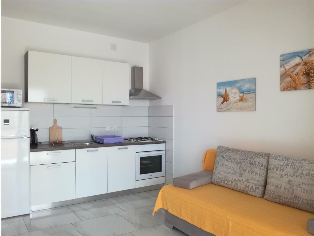Apartments Barbati Kustići Buitenkant foto
