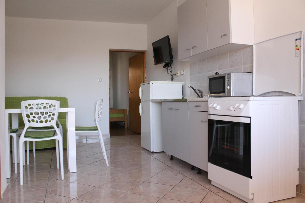 Apartments Barbati Kustići Buitenkant foto